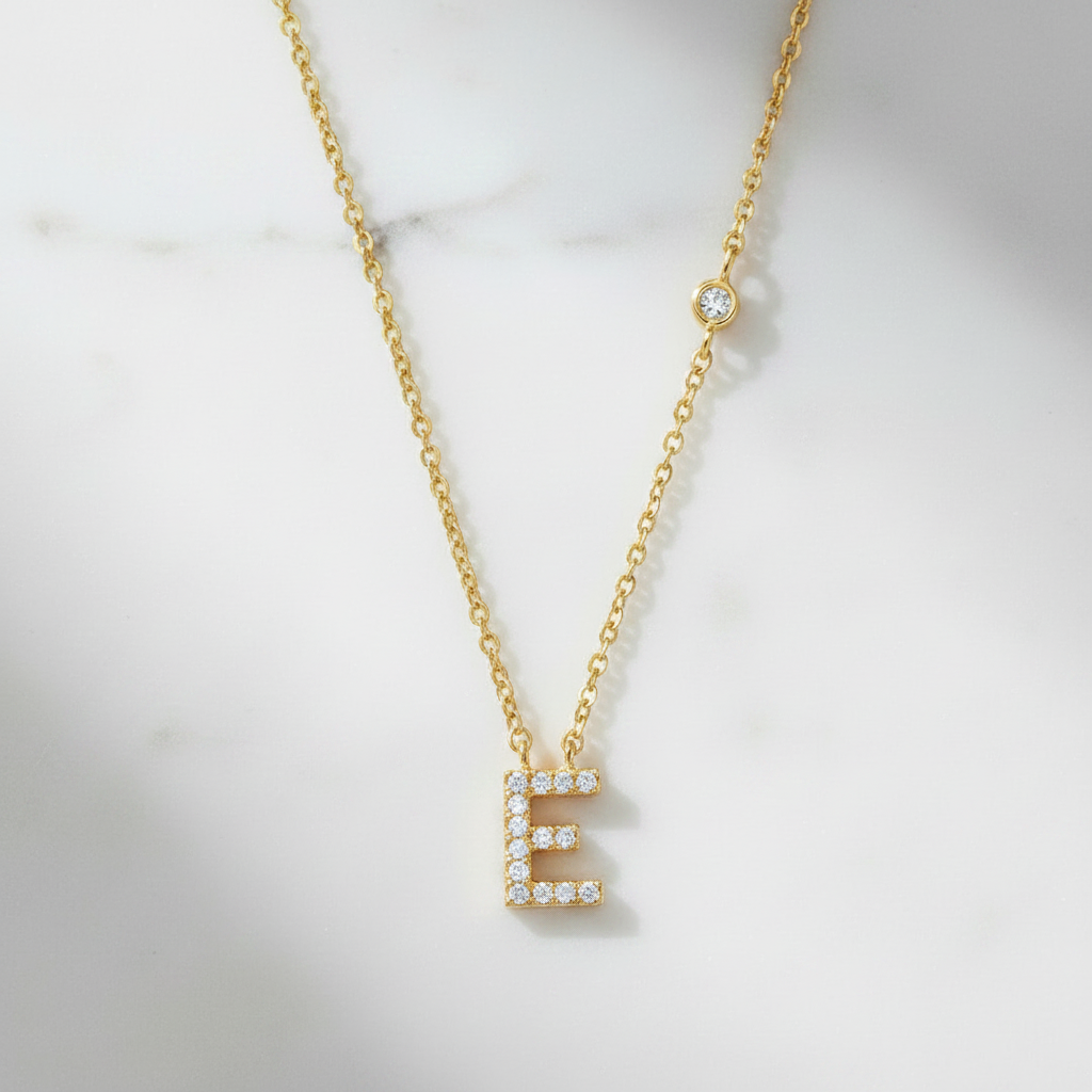 Letter E ketting