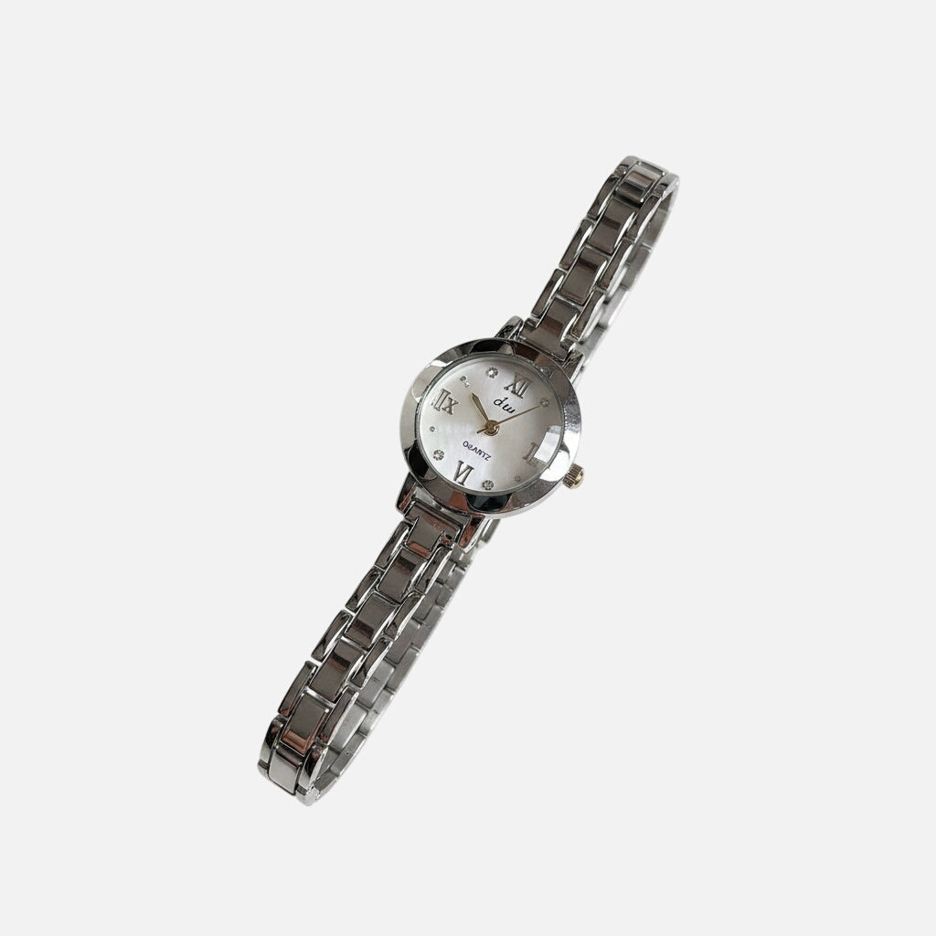 Zilver dameshorloge - witte achtergrond